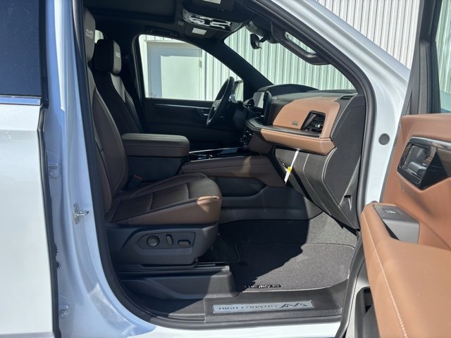 New 2026 Chevrolet Tahoe High Country image 21
