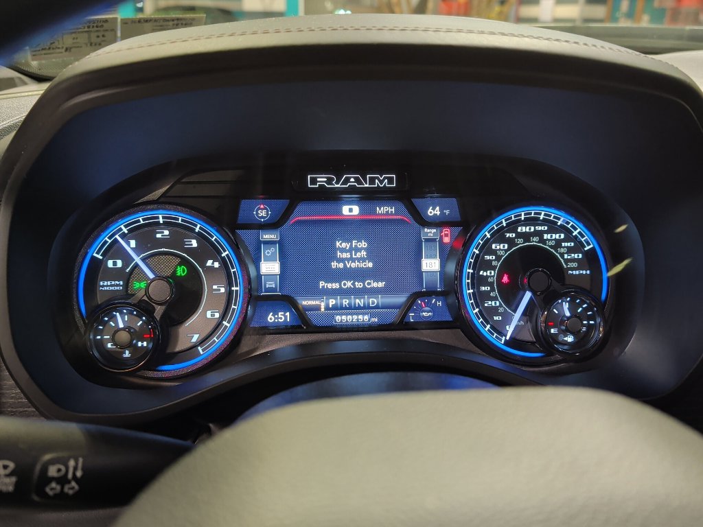 Used 2022 RAM 1500 Limited AWD/4WD image 16