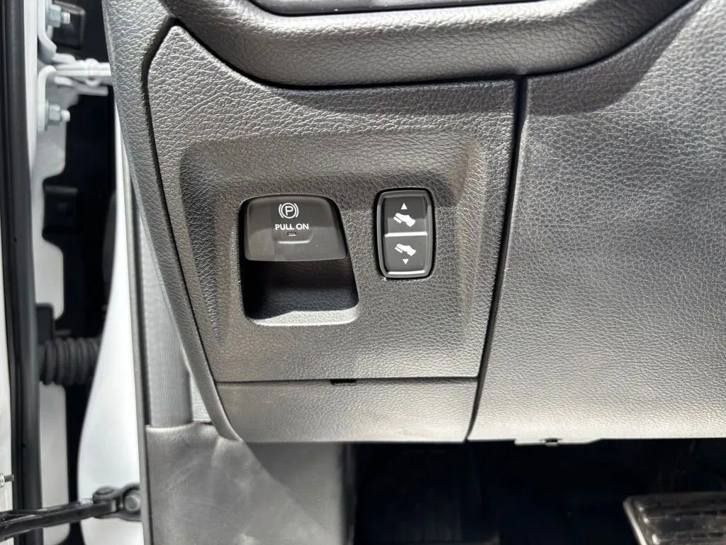 Used 2026 RAM 1500 Rebel w/ G/T Package AWD/4WD image 17