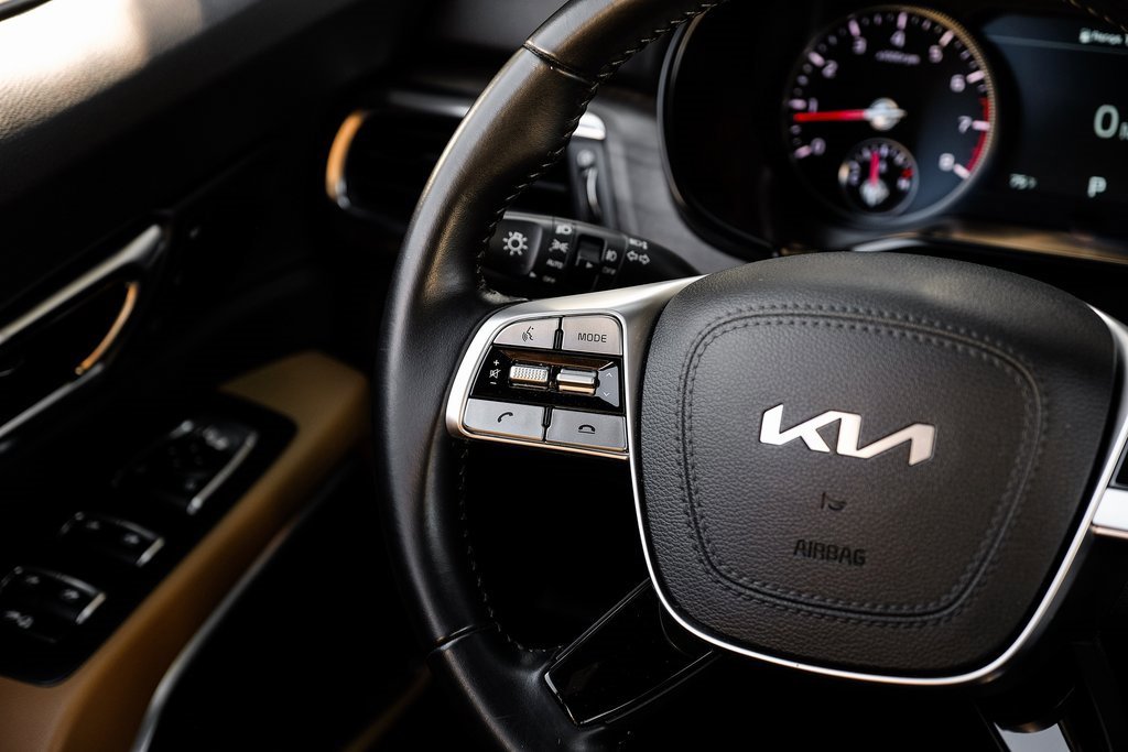 Used 2022 Kia Telluride SX image 27