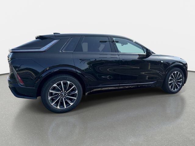 New 2026 Cadillac Lyriq Sport AWD/4WD image 6