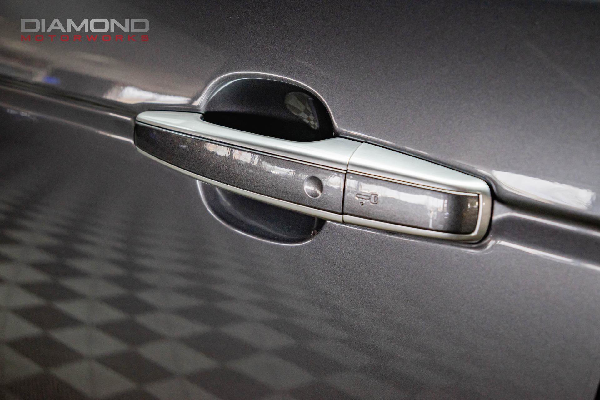 Used 2019 Land Rover Range Rover Autobiography image 37