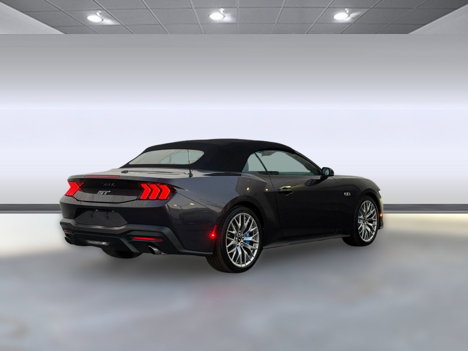 Used 2024 Ford Mustang GT Premium image 8