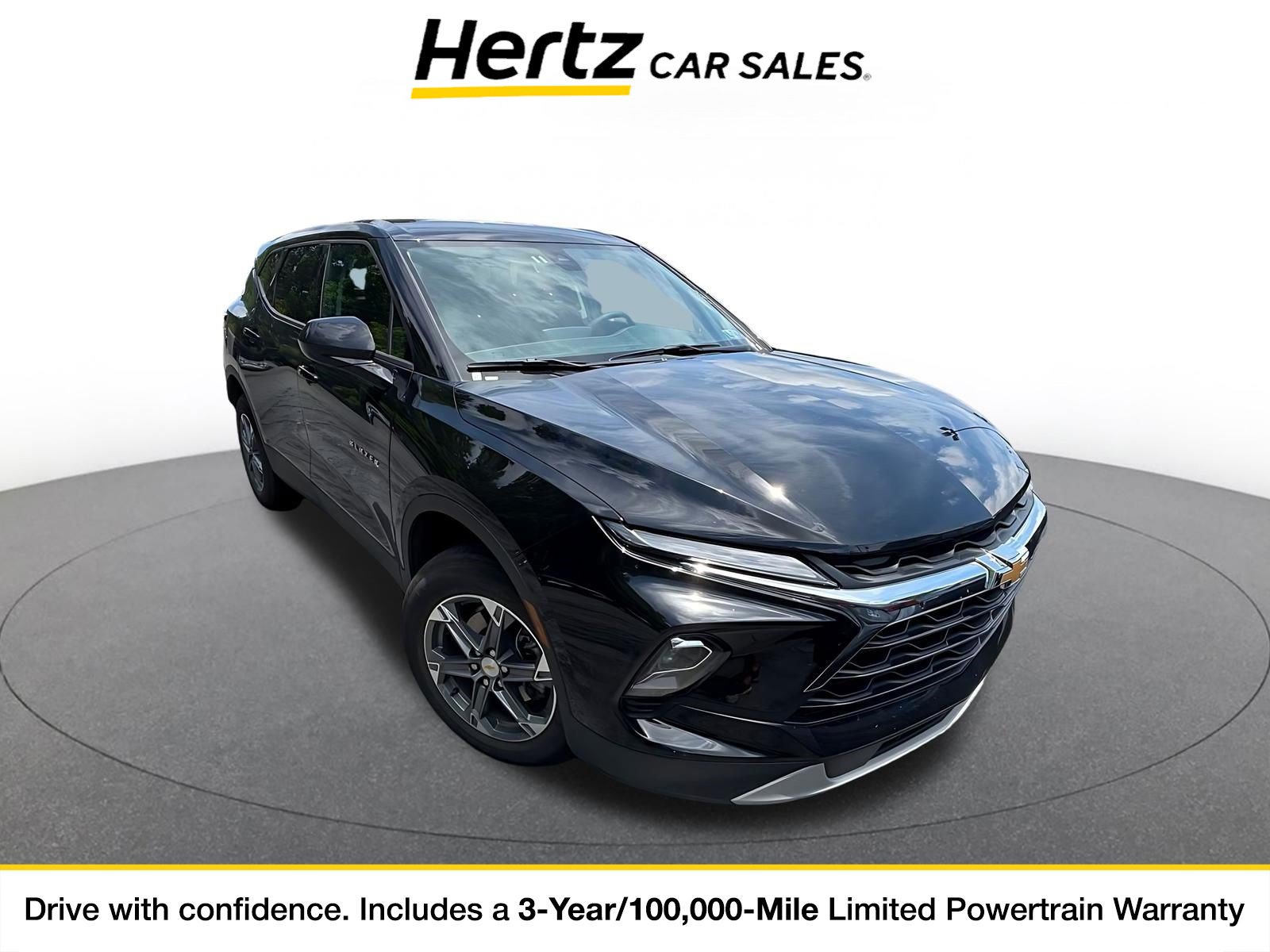 Used 2025 Chevrolet Blazer LT FWD image 1