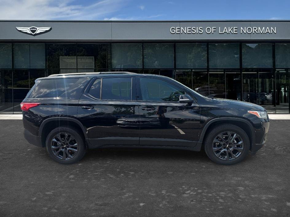 Used 2021 Chevrolet Traverse RS w/ LPO, Floor Liner Package AWD/4WD image 4