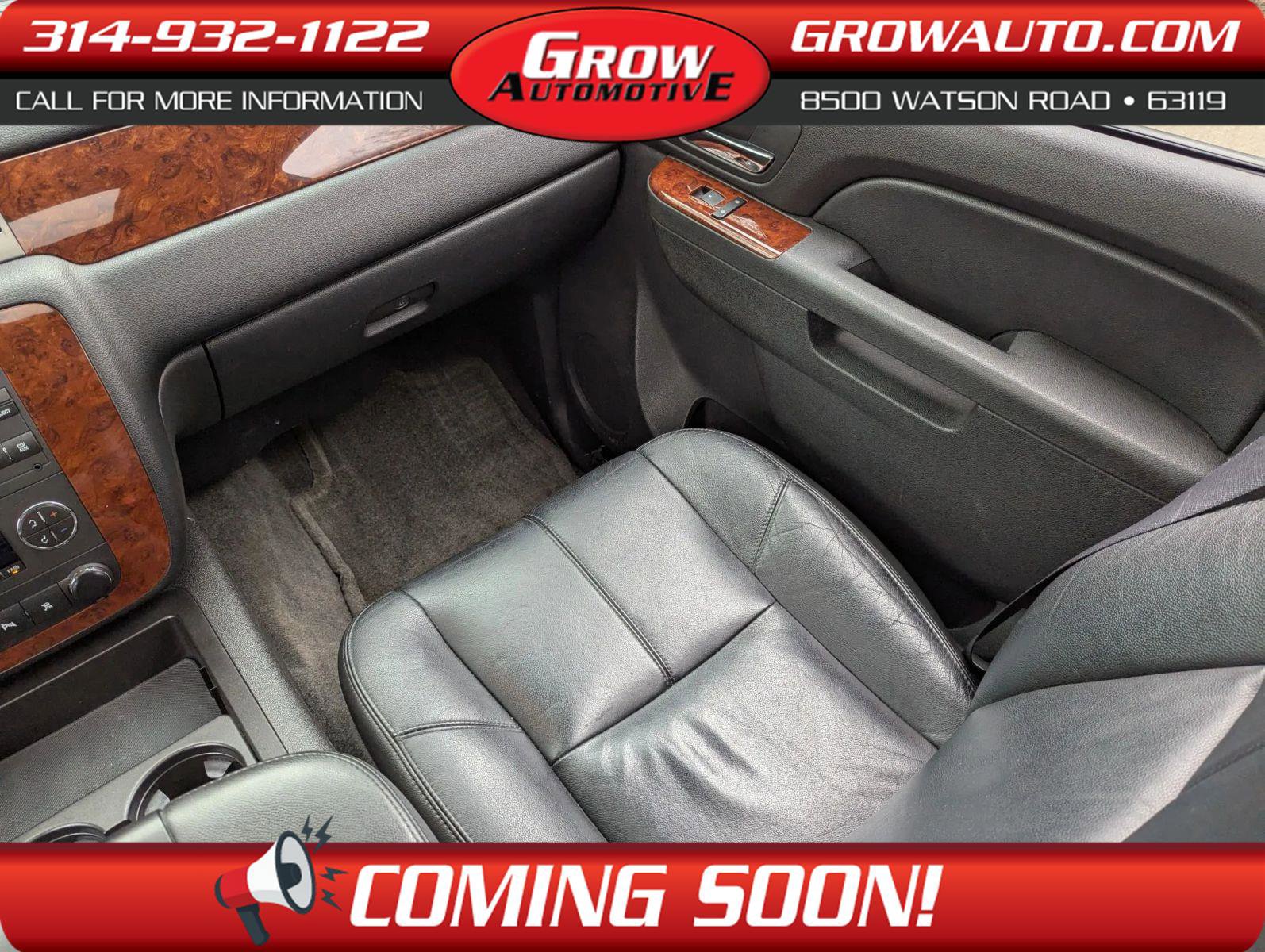Used 2011 Chevrolet Suburban LT w/ Luxury Package image 4