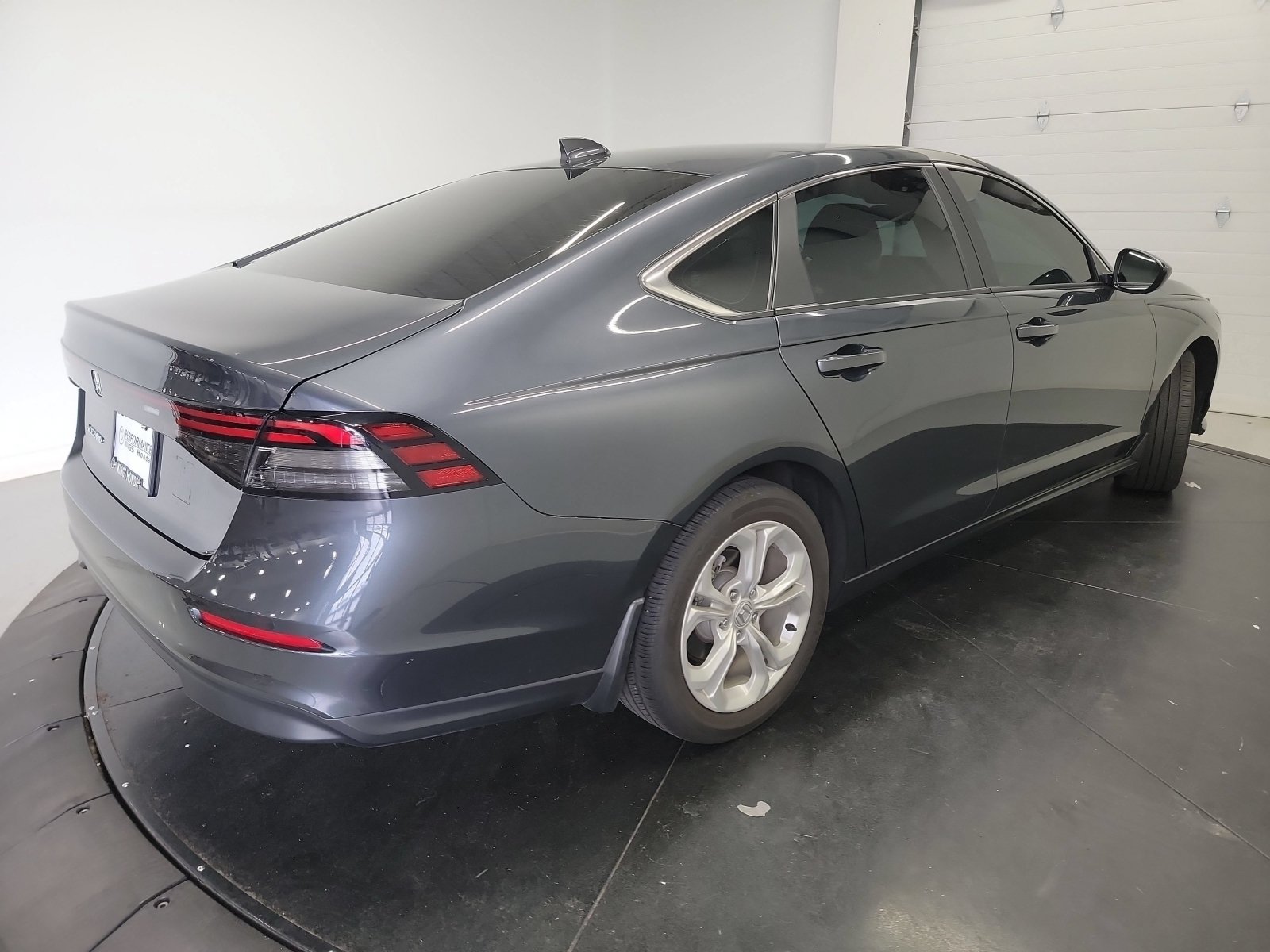Certified 2023 Honda Accord LX image 9