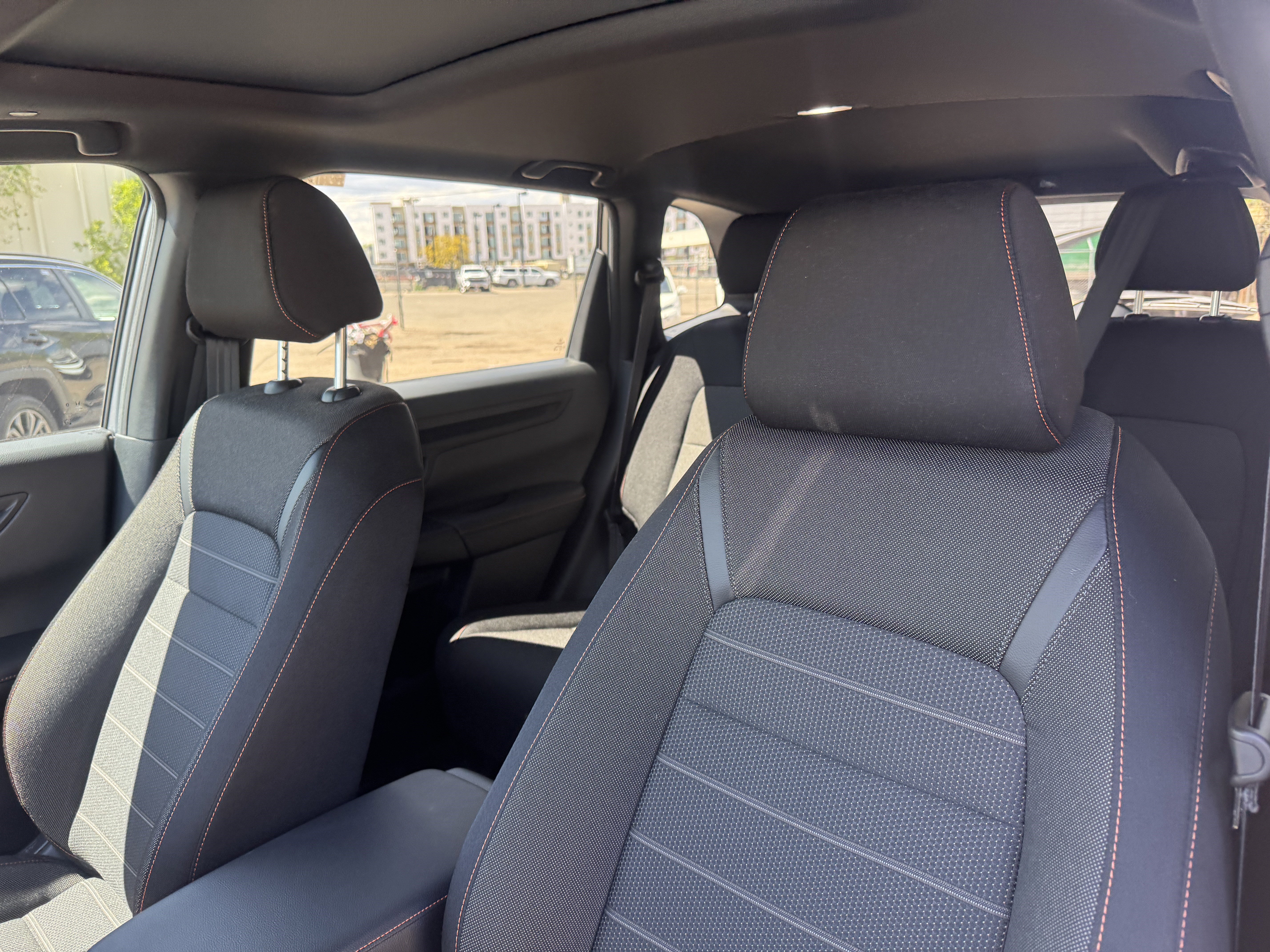 Used 2025 Honda CR-V Sport image 13