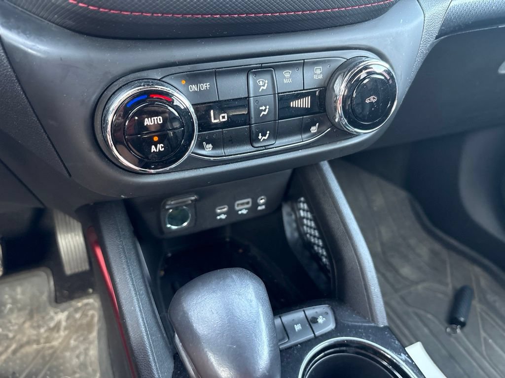 Used 2021 Chevrolet TrailBlazer RS w/ Convenience Package FWD image 24