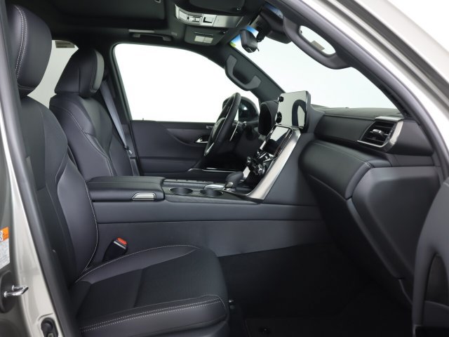 New 2026 Lexus LX 700h Luxury w/ Appearance Package AWD/4WD image 13