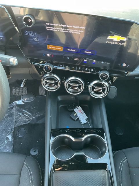 New 2026 Chevrolet Blazer EV LT FWD image 17