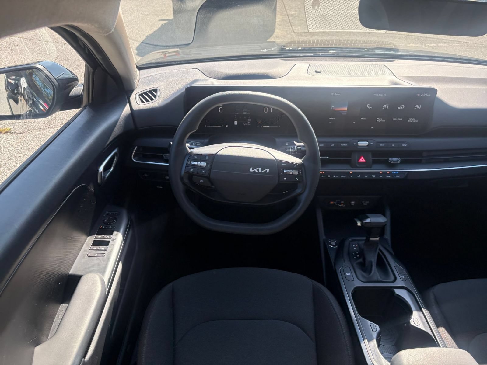 Used 2026 Kia K4 FWD image 28