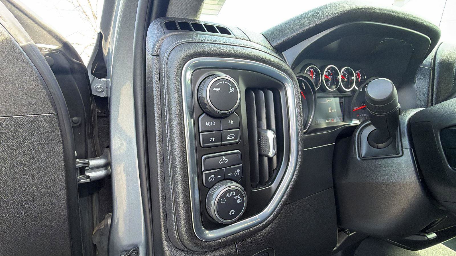 Used 2019 Chevrolet Silverado 1500 LT w/ All-Star Edition image 16