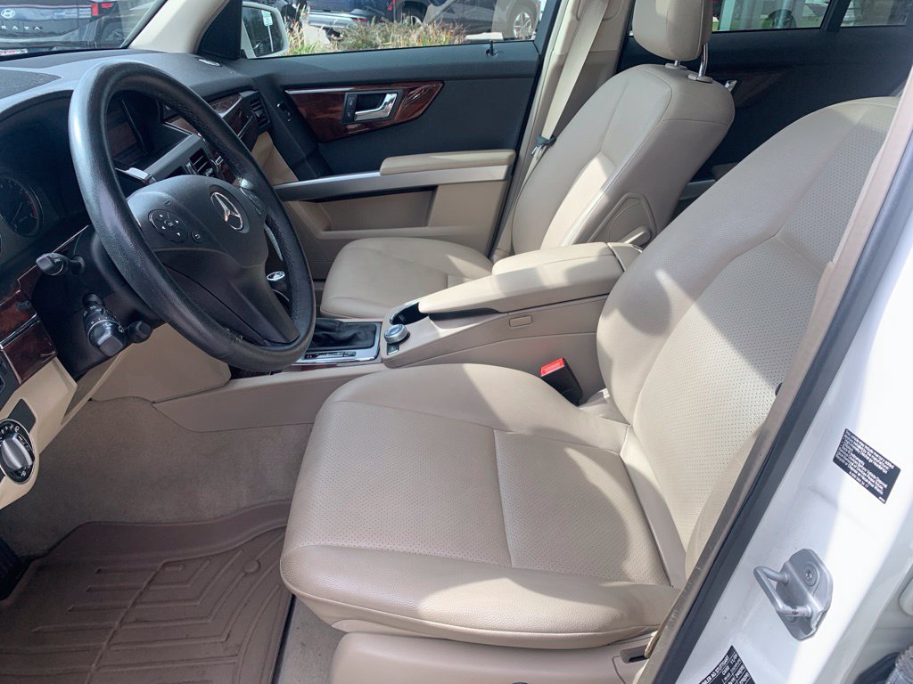 Used 2010 Mercedes-Benz GLK 350 4MATIC image 13