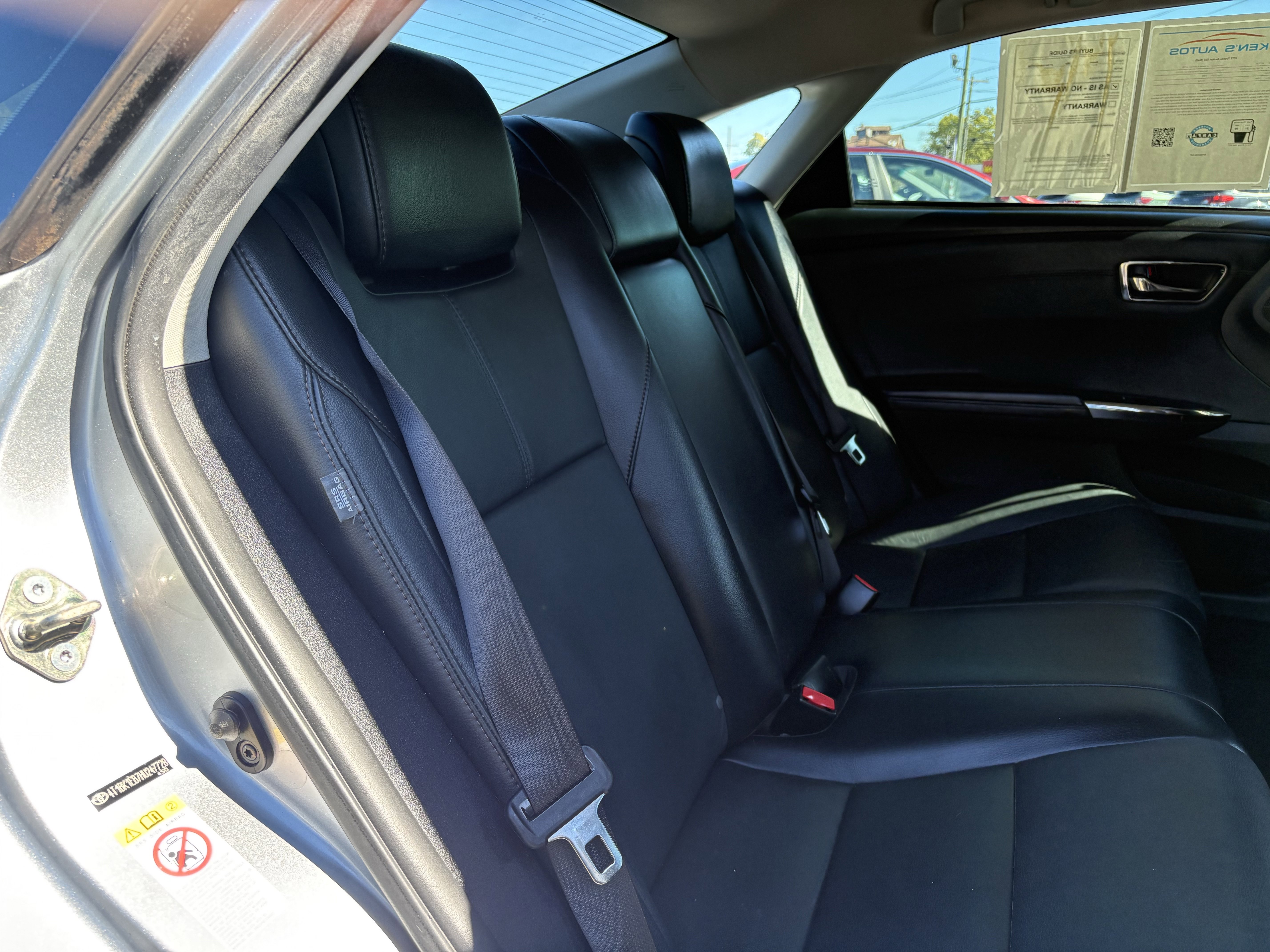 Used 2017 Toyota Avalon XLE image 27