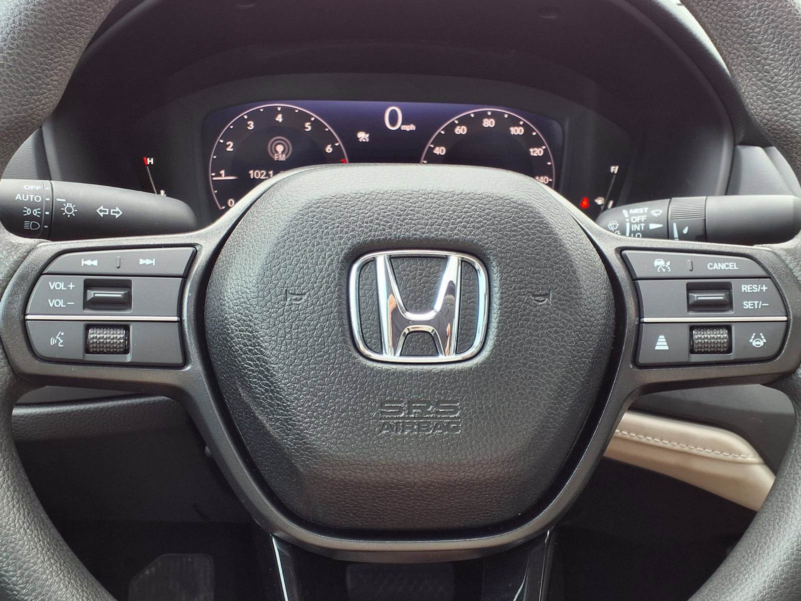 Used 2025 Honda Accord SE image 12