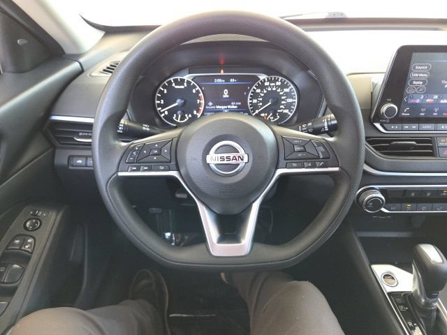 Used 2022 Nissan Altima 2.5 SV FWD image 49