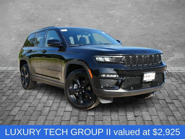 Certified 2025 Jeep Grand Cherokee Limited w/ Luxury Tech Group II image 3