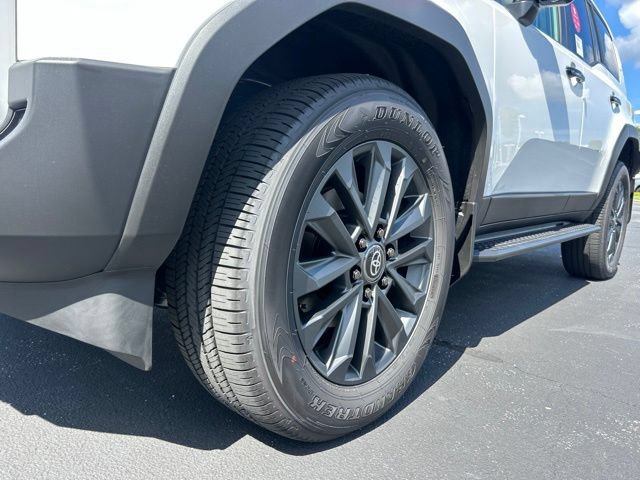 New 2027 Toyota Land Cruiser w/ Premium Package AWD/4WD image 12