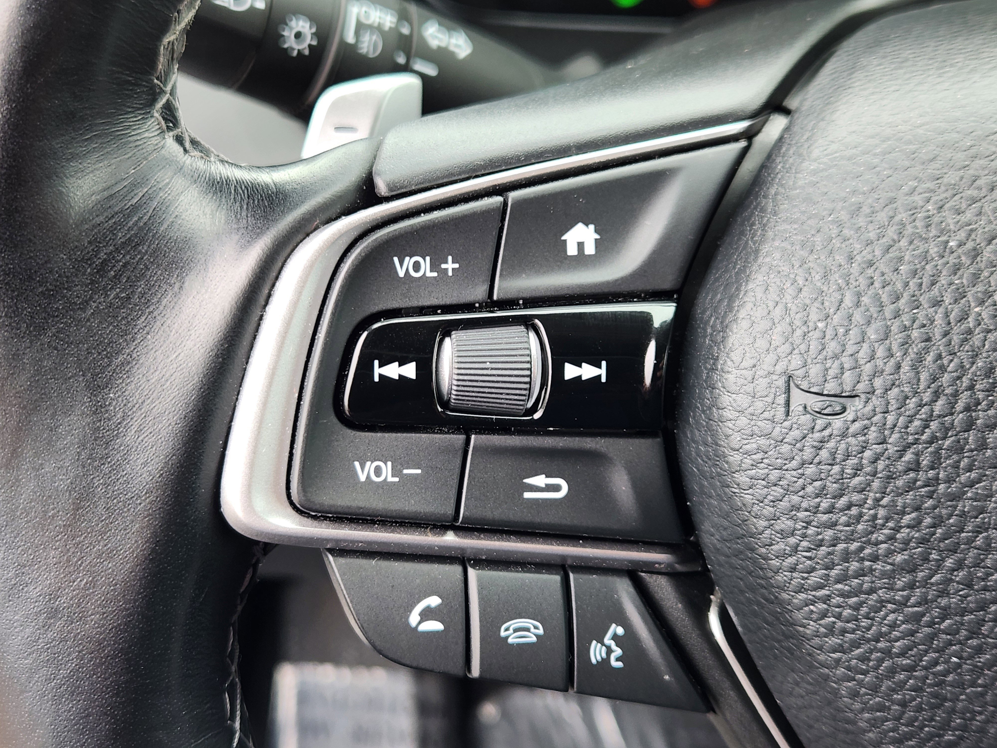 Certified 2022 Honda Insight Touring image 24