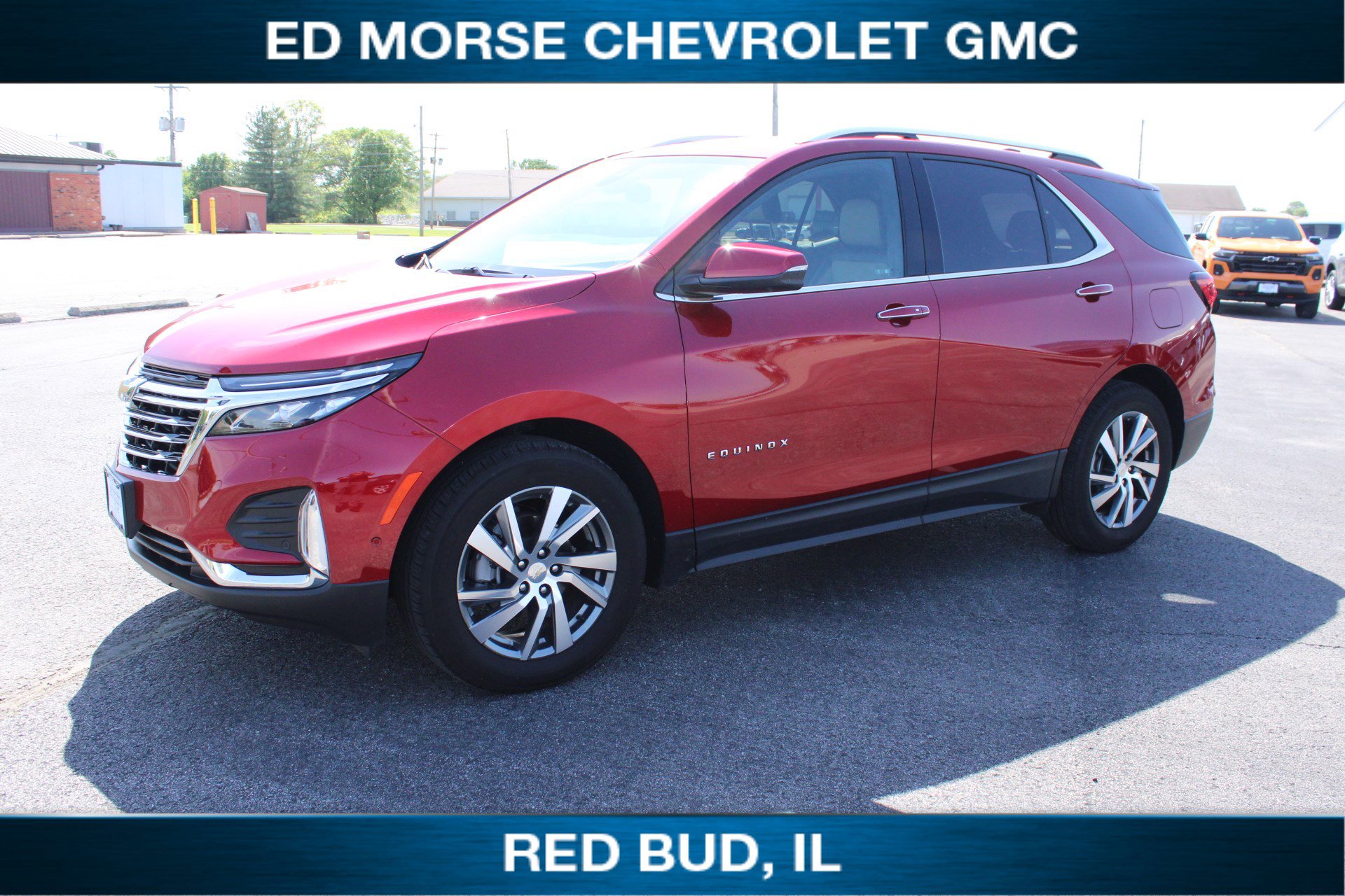 Used 2023 Chevrolet Equinox Premier FWD image 4