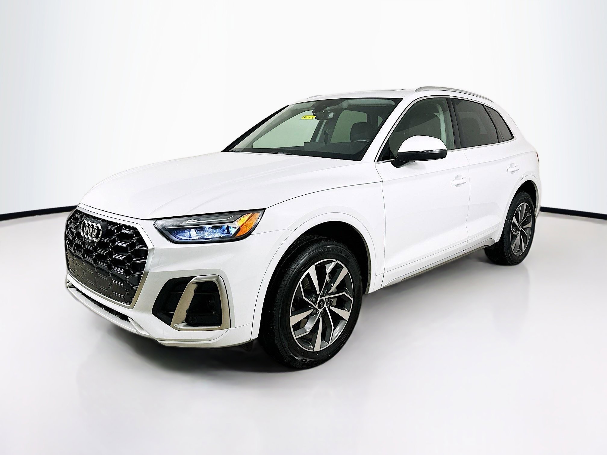 Used 2024 Audi Q5 2.0T Premium Plus image 1