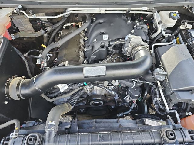 Used 2020 Chevrolet Colorado ZR2 w/ ZR2 Midnight Special Edition image 30