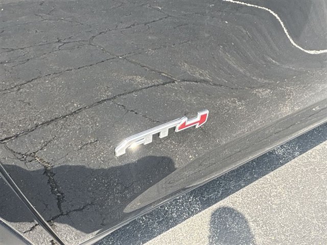 Used 2024 GMC Acadia AT4 w/ LPO, Floor Liner Package AWD/4WD image 30