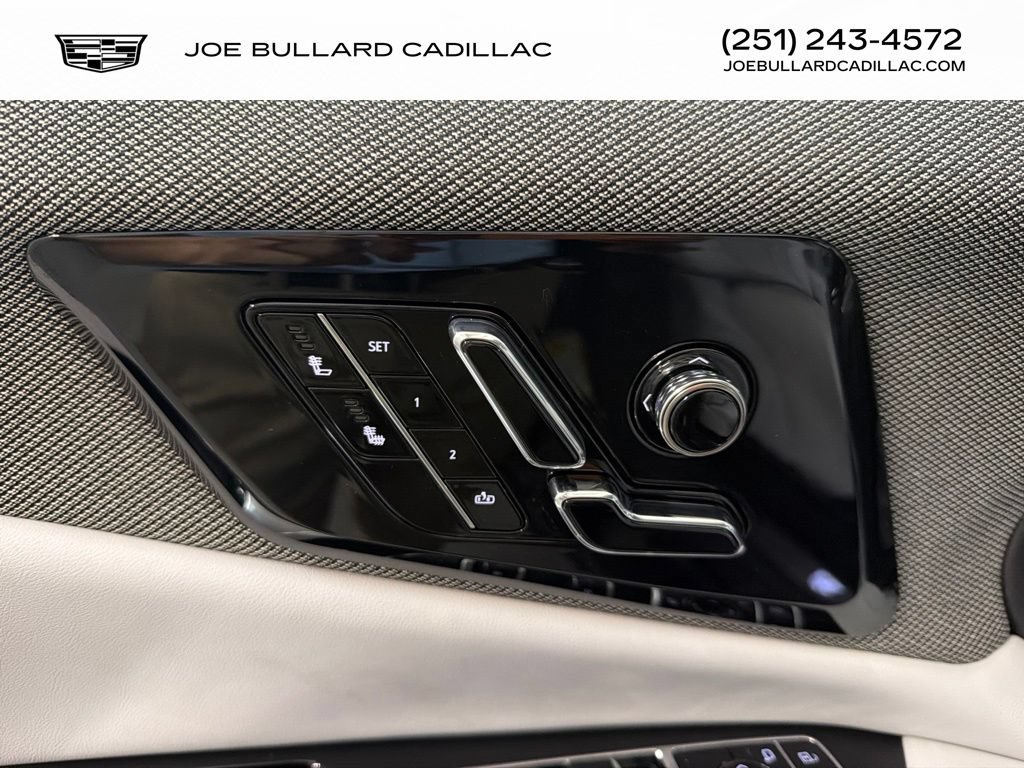 New 2027 Cadillac Optiq Luxury AWD/4WD image 12