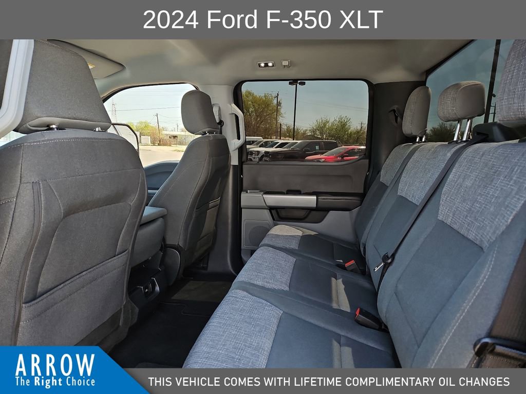 Used 2024 Ford F350 XLT AWD/4WD image 19