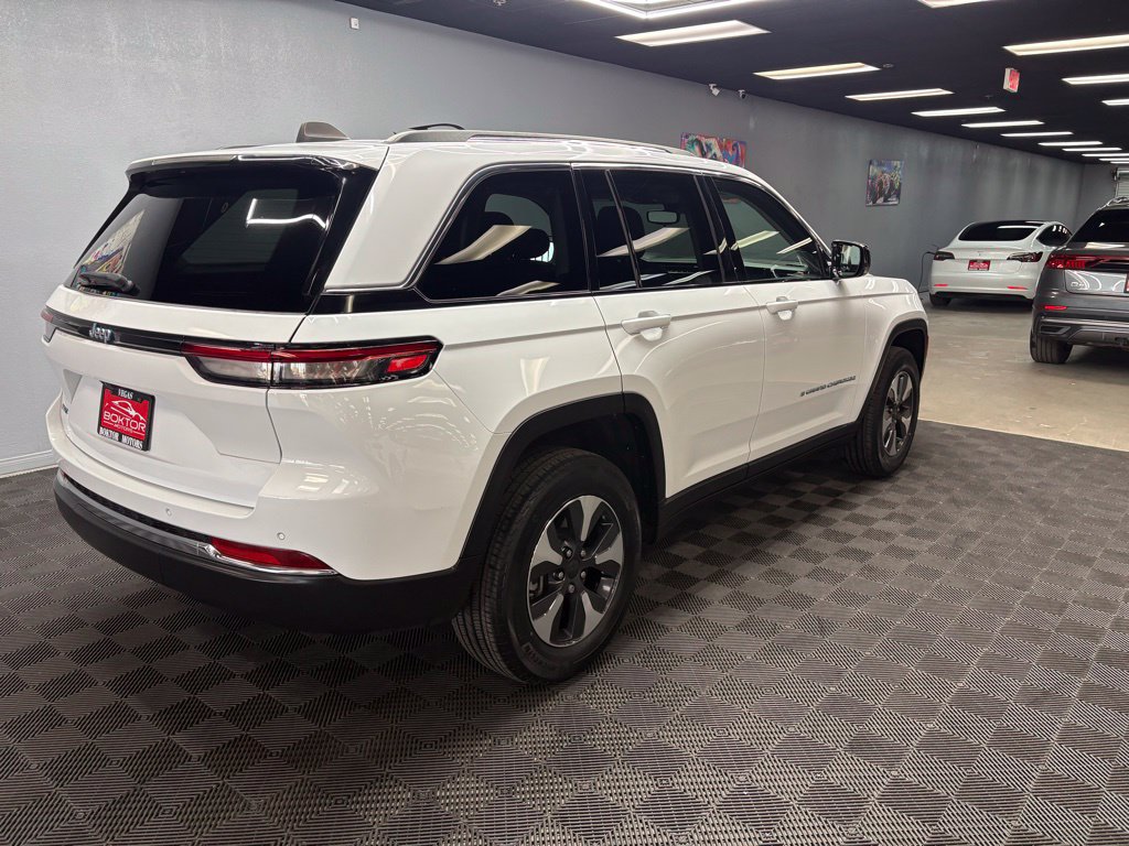 Used 2022 Jeep Grand Cherokee Limited 4xe AWD/4WD image 13