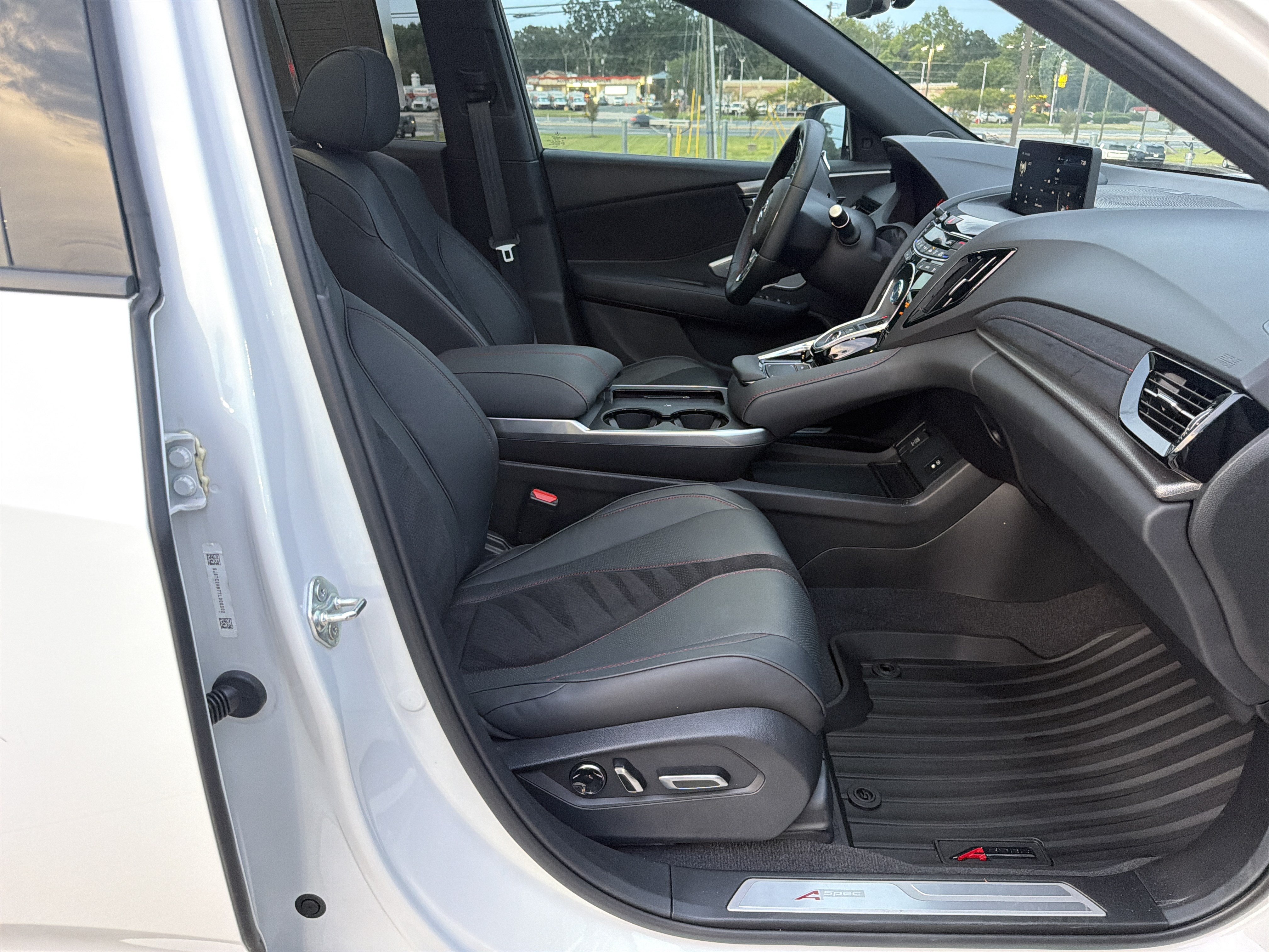 Certified 2026 Acura RDX w/ Advance Package AWD/4WD image 28
