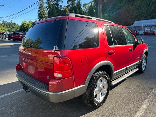 Used 2004 Ford Explorer XLT AWD/4WD image 5