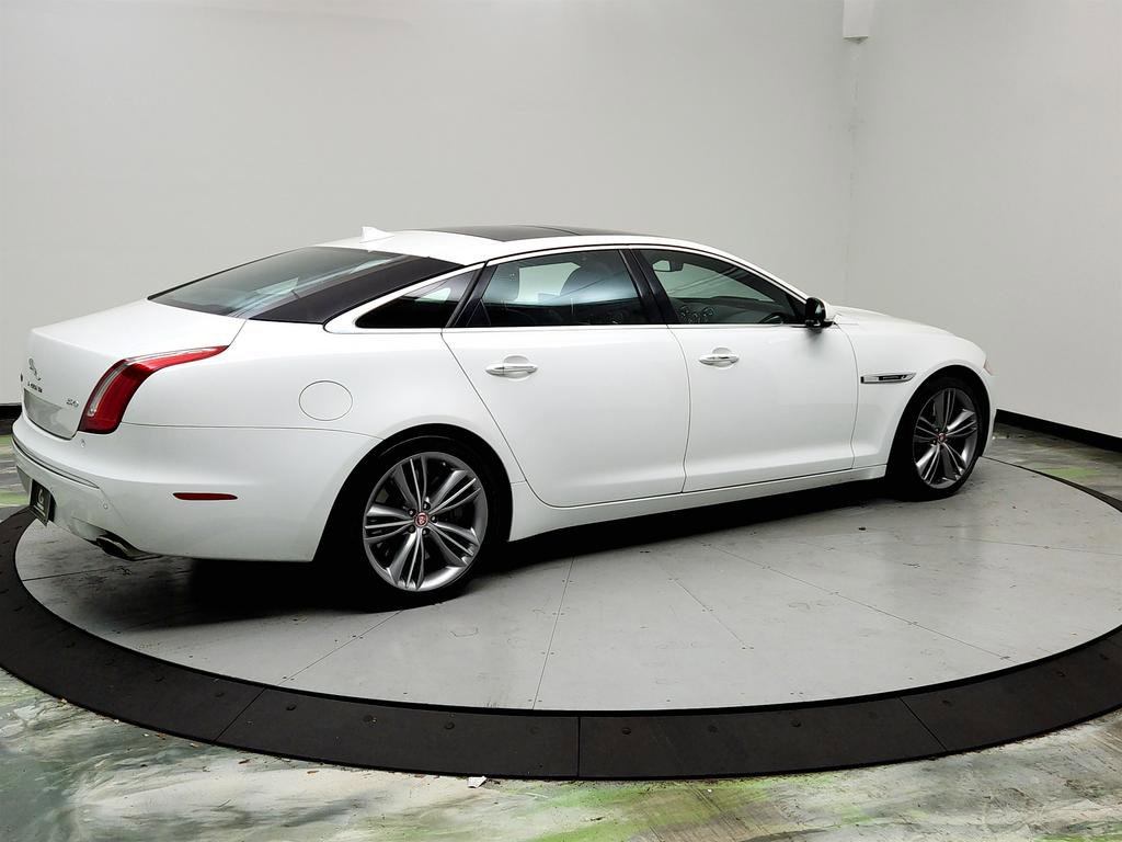 Used 2015 Jaguar XJ L Supercharged image 5