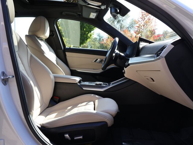 Used 2023 BMW 330e xDrive w/ M Sport Package AWD/4WD image 27