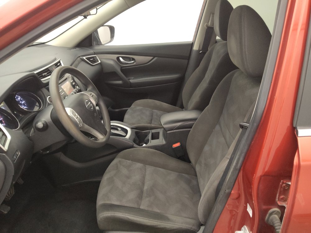 Used 2015 Nissan Rogue SV FWD image 17