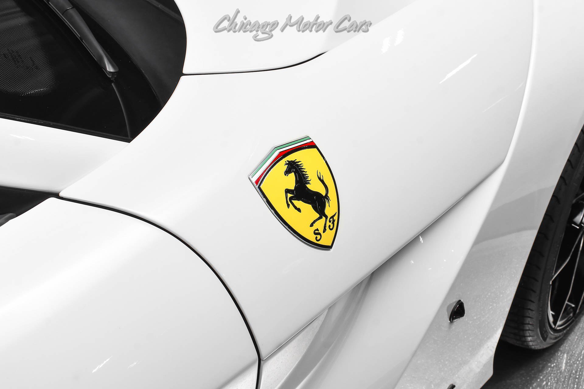 Used 2014 Ferrari F12 Berlinetta RWD image 9