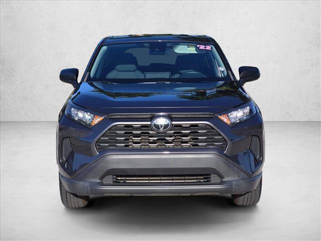 Used 2022 Toyota RAV4 LE FWD image 2