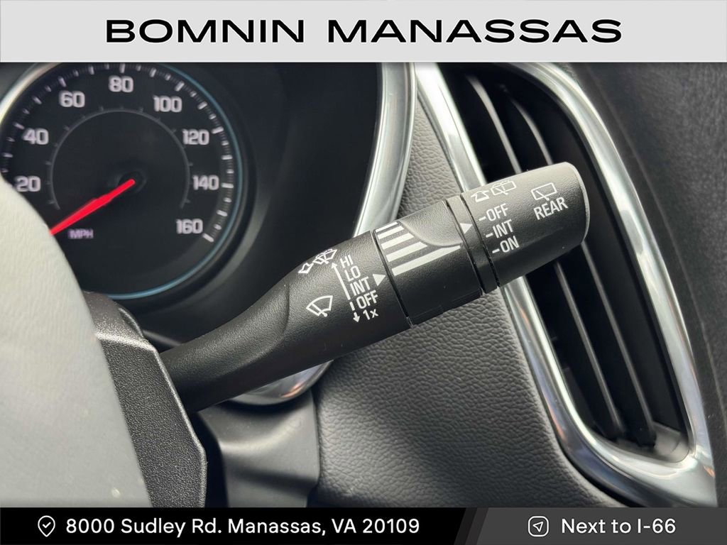 Used 2023 Chevrolet Equinox LT image 27