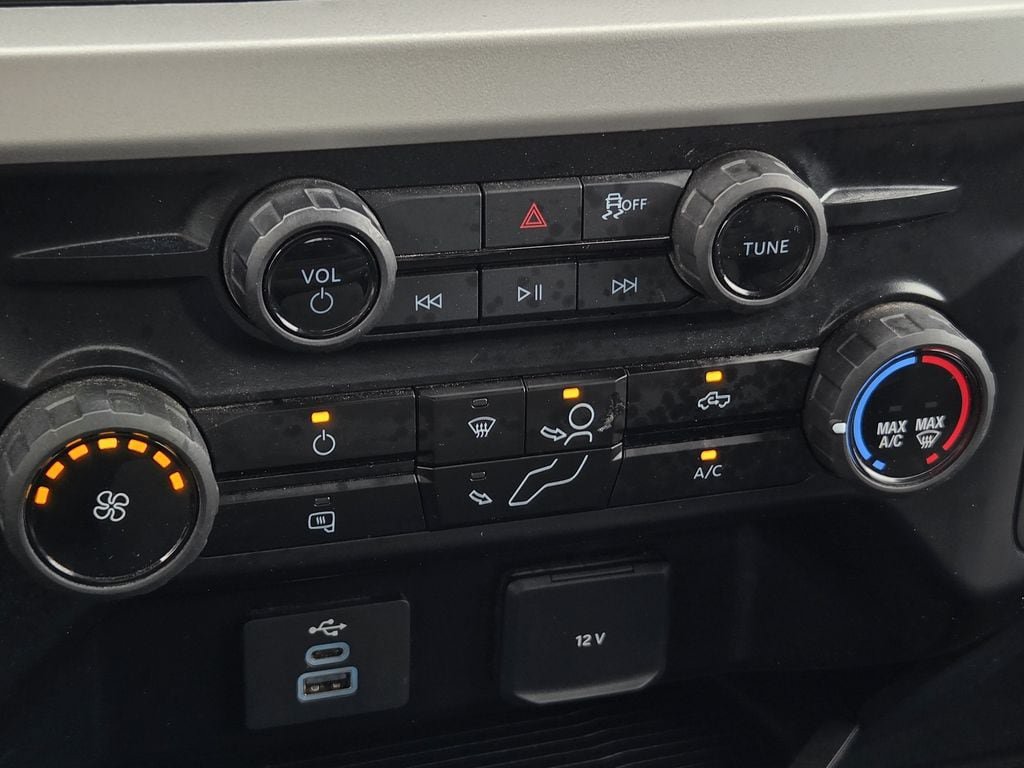 Used 2025 Ford F250 XLT AWD/4WD image 18