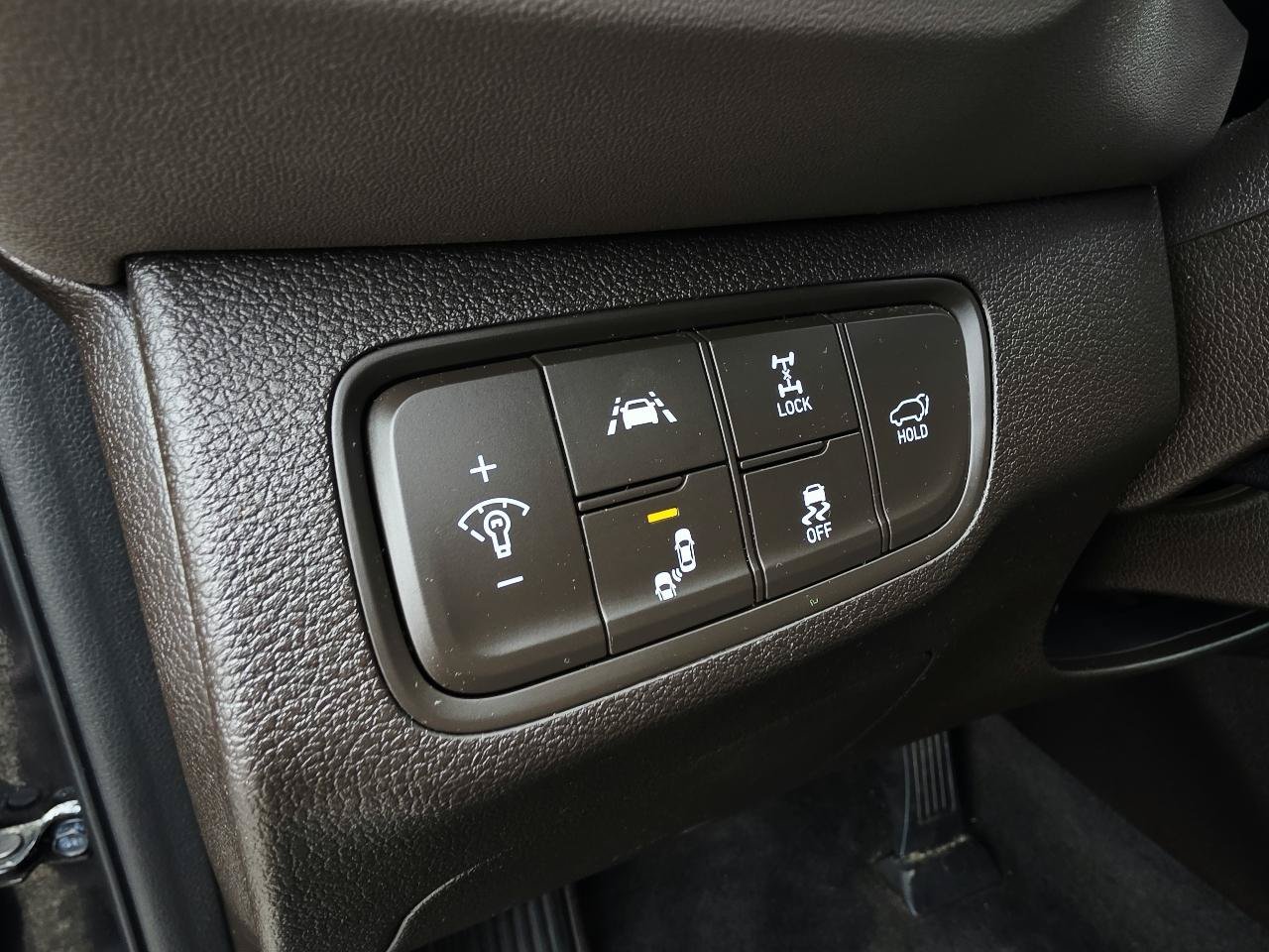Used 2019 Hyundai Santa Fe SEL AWD/4WD image 25