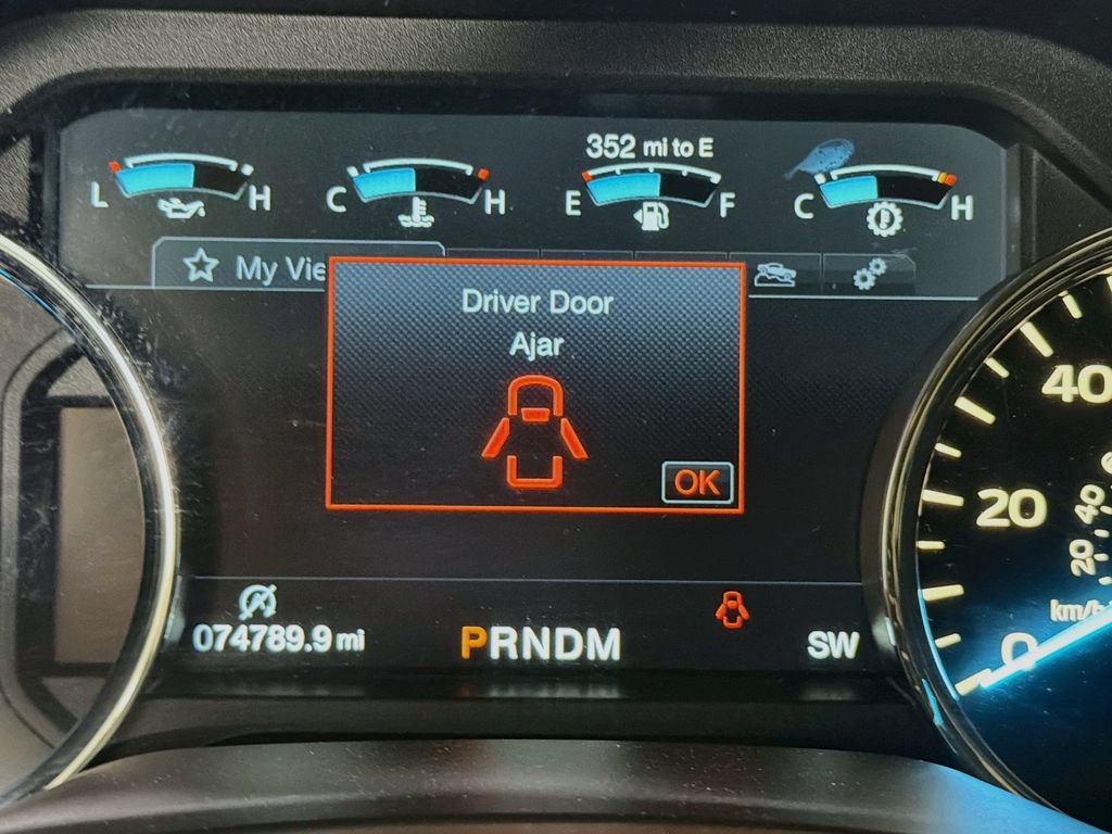 Used 2020 Ford F150 Lariat w/ Equipment Group 502A Luxury AWD/4WD image 16