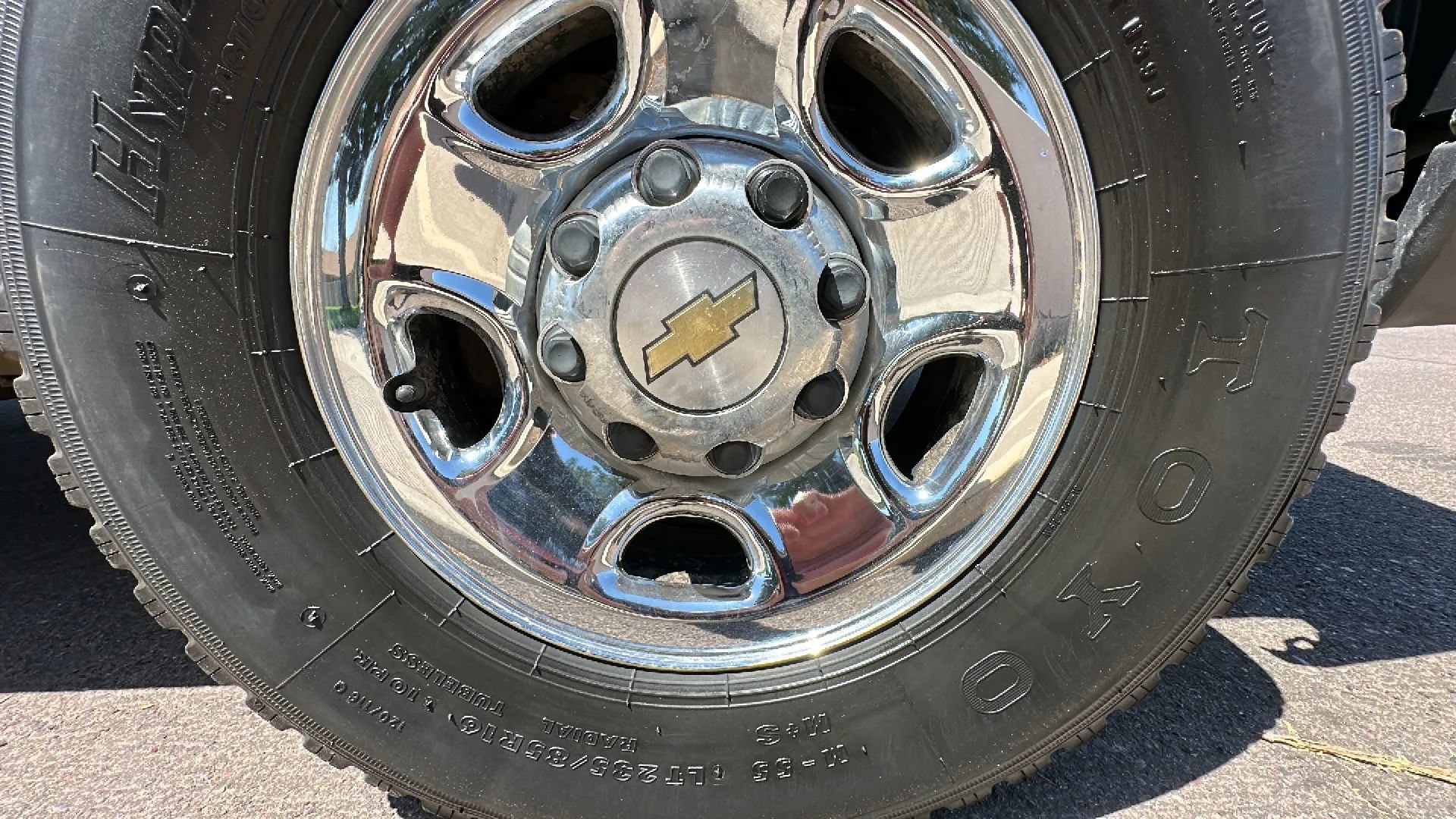 Used 2006 Chevrolet Silverado 1500 LT RWD image 9