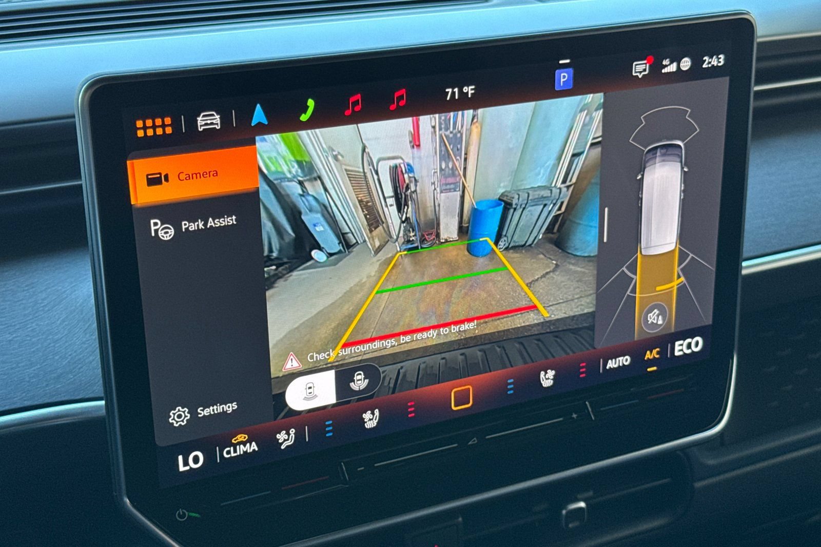 New 2025 Volkswagen ID. Buzz Pro S RWD image 21