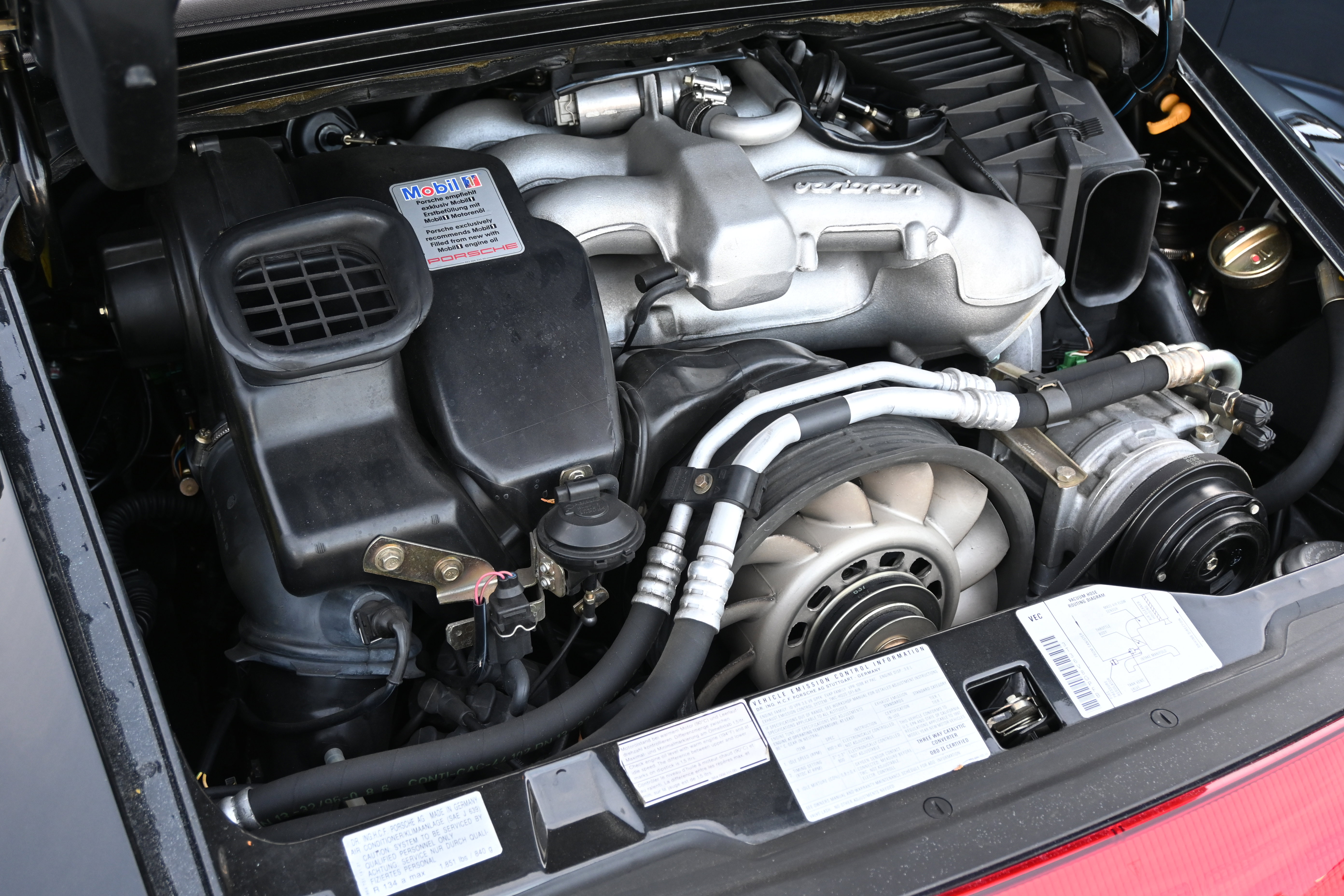 Used 1997 Porsche 911 Carrera 4 image 51