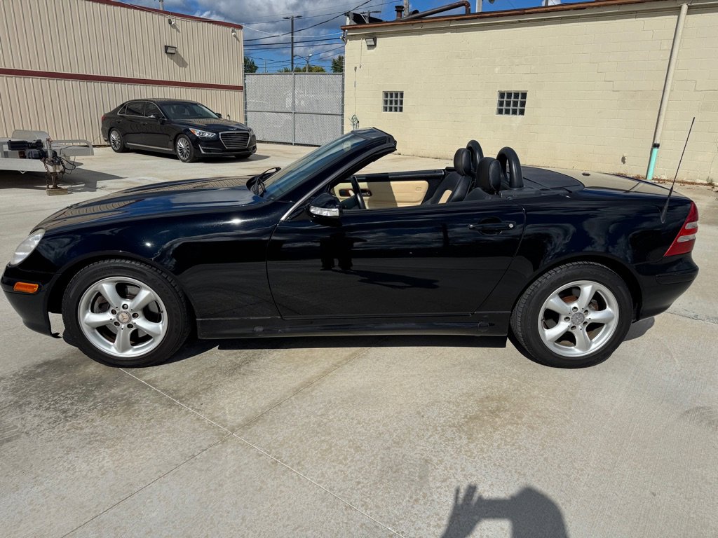 Used 2003 Mercedes-Benz SLK 320 image 16