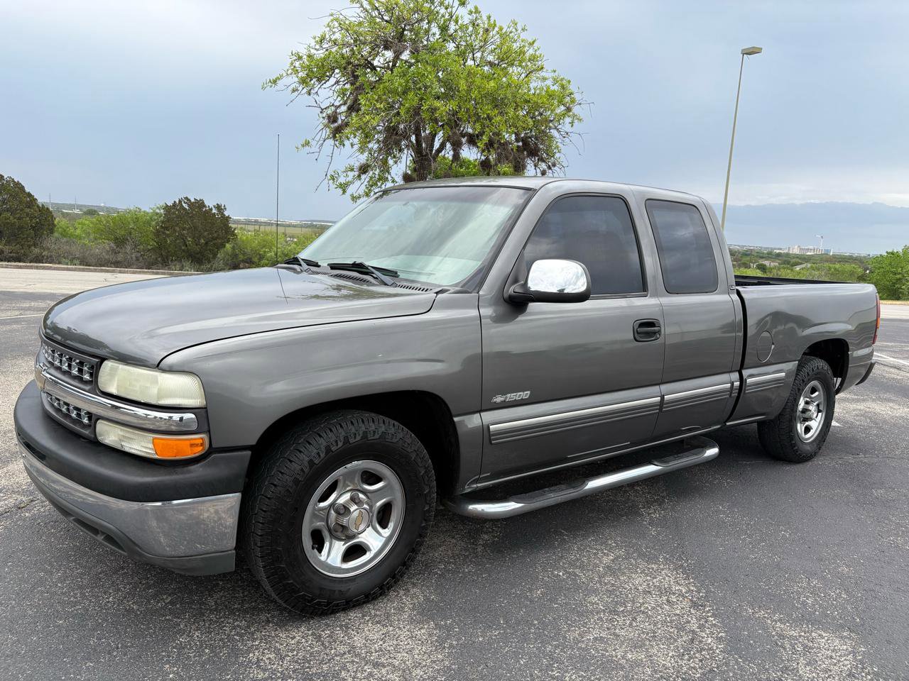 Used 2002 Chevrolet Silverado 1500 LS w/ Heavy Duty Suspension Pkg RWD image 3