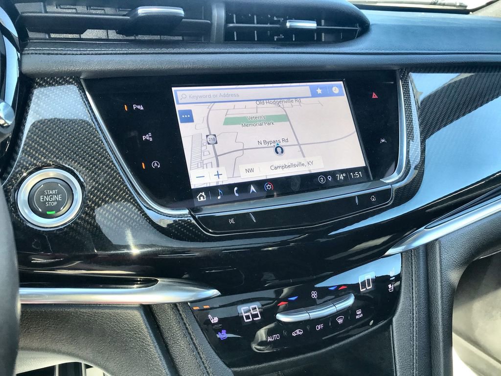 Used 2023 Cadillac XT6 Sport w/ Technology Package image 16