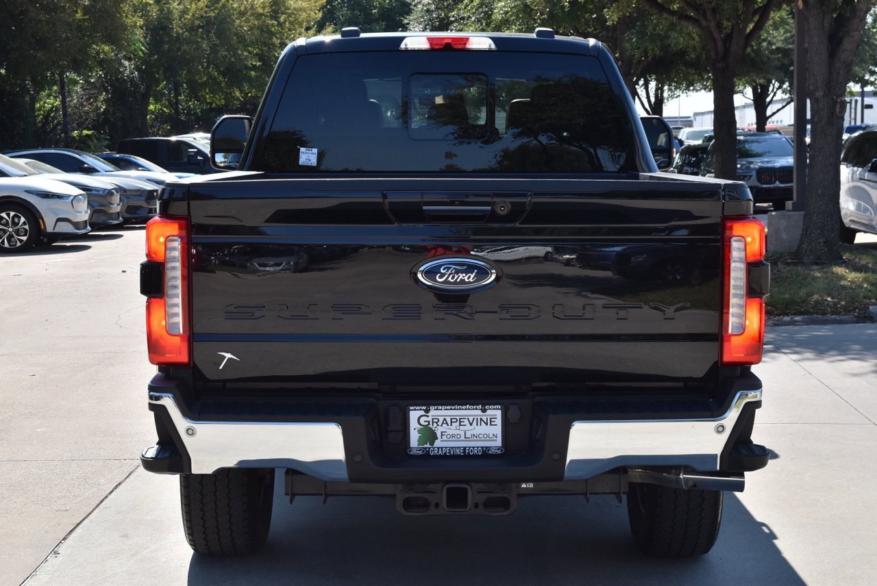 Certified 2024 Ford F250 Lariat w/ Lariat Ultimate Package AWD/4WD image 9