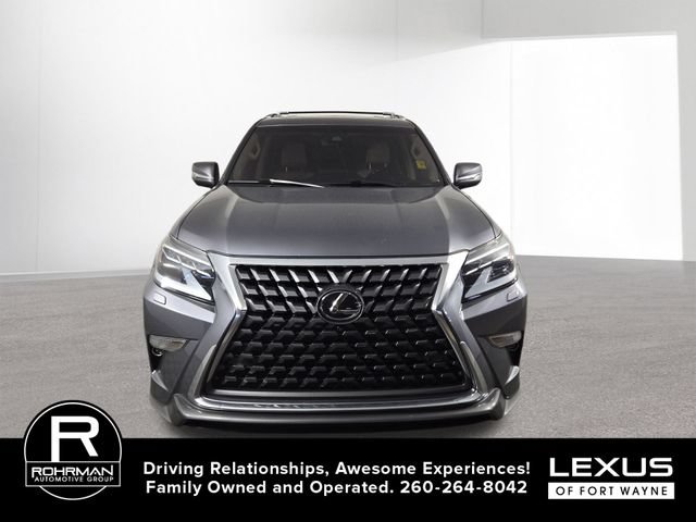 Used 2023 Lexus GX 460 Luxury w/ Sport Design Package AWD/4WD image 3